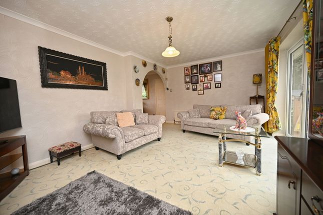 4, Nether Road, Barnsley photo 3