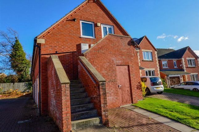 18, Brook Green, Sheffield photo 2