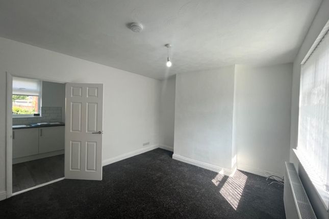 31, Chillingham Terrace, Jarrow photo 3
