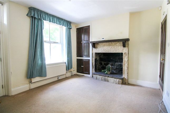 10, Victoria Place, Leeds photo 2