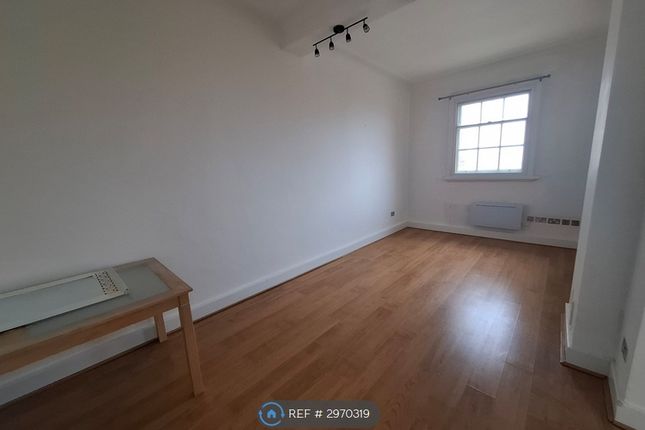 Apartment, Admiral Point Queens Promenade, Blackpool photo 2