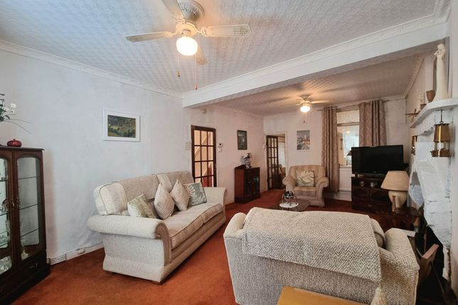 56 Alexandra Road, Bridgend photo 2