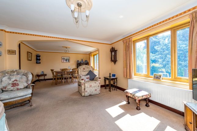 Meadow View, Brooksfield, Ipswich photo 3