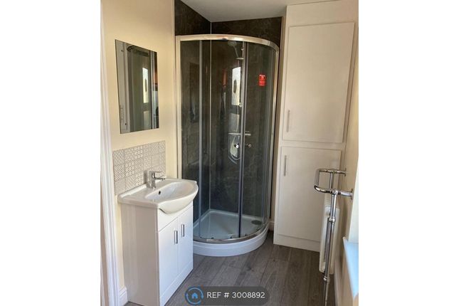 Flat, Egremont St, Ely photo 2