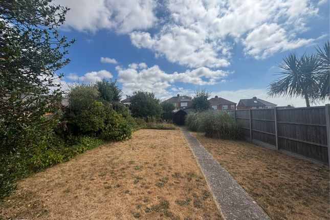 Dore Avenue, Fareham photo 2