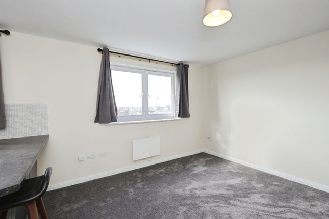 Flat 7, Nautica,, The Waterfront, North Yorkshire photo 4