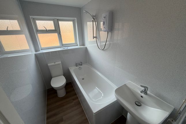 31, The Copse, Fareham photo 2