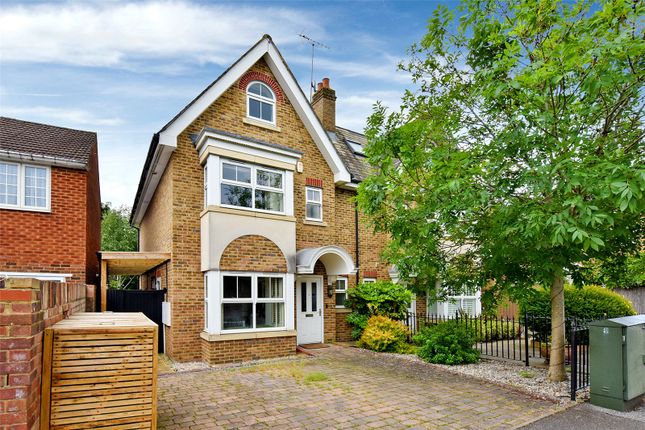 Thumbnail Semi-detached house to rent in Springfield Road, Windsor, Berkshire