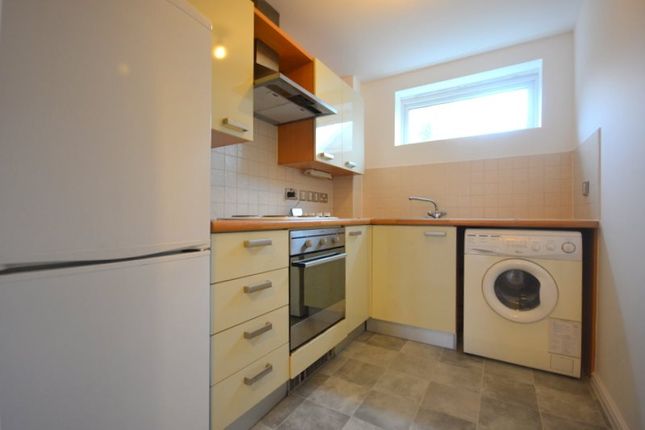 13 Claremont Court, North Farm Road, Tunbridge Wells photo 2