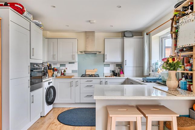 6, Porcher Road, Exeter photo 4