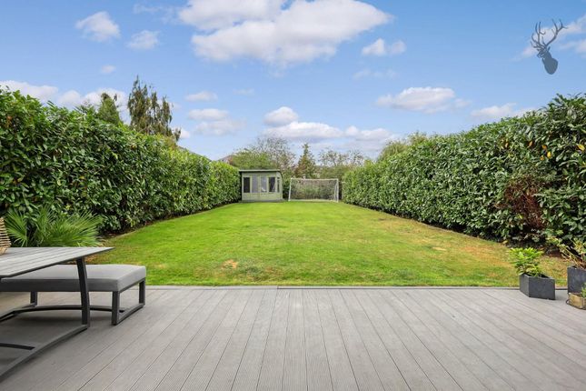 27 Purlieu Way, Epping photo 4