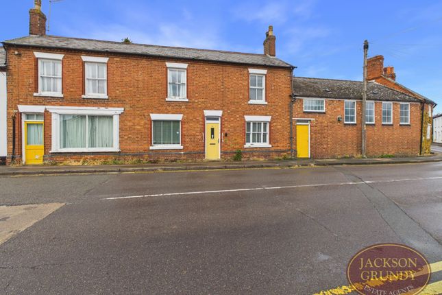 4-bed house on 61, High Street, Northampton, £350,000