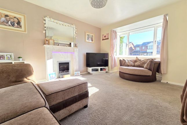 12, Endeavour Place, Stourport-On-Severn photo 2