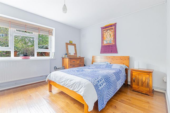 Property to rent in Lordship Road, London