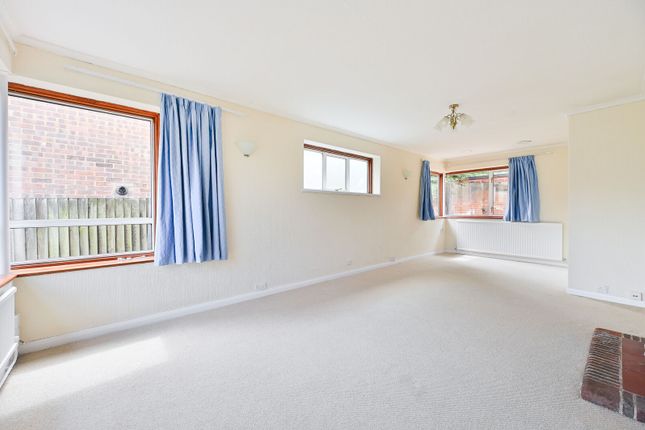 Purley Bury Avenue, Purley photo 4