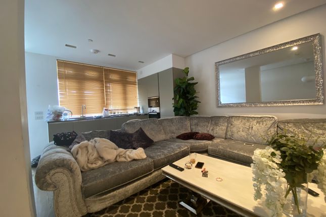 4 Shirland Mews, Maida Vale photo 3