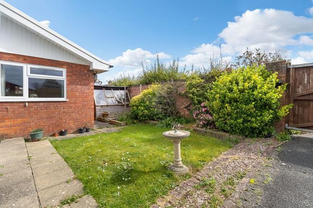 Bungalow for sale in Cromarty, Hillview Gardens, Worcester, Worcestershire