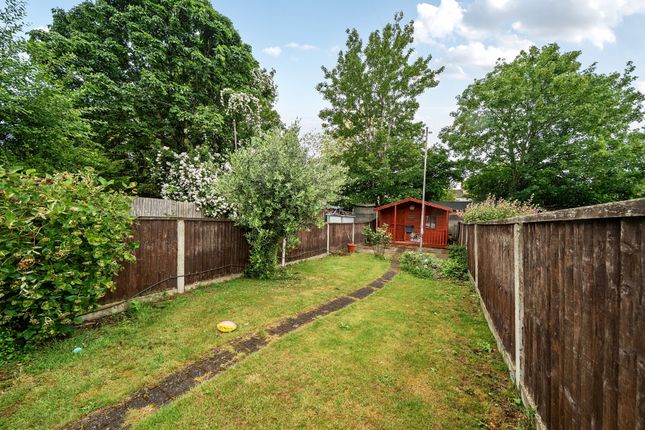 19, Abbey Wood Road, London photo 4