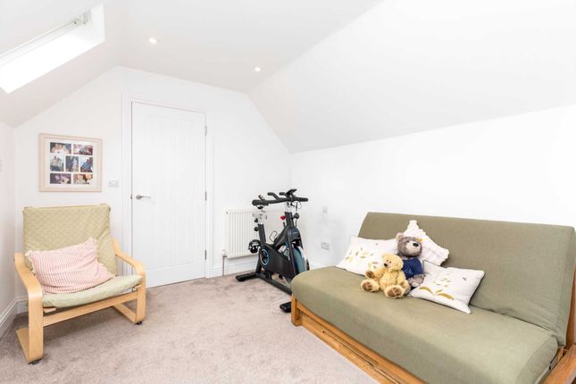 Flat for sale in West Street, Horsham
