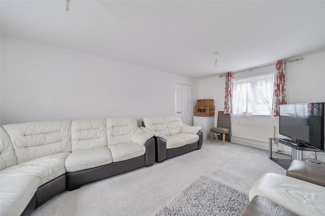 74, Holbeach Drive Kingsway, Gloucester photo 2