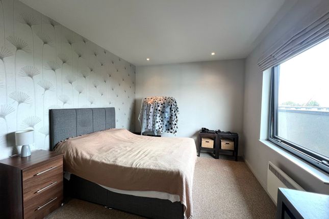 12 Hill View Court, Sidcup photo 5