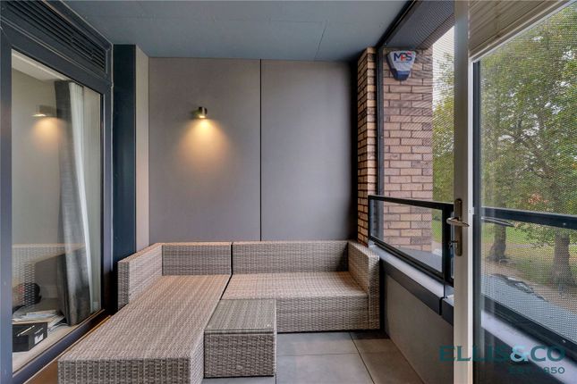 Flat 13, 195, Ballards Lane, Finchley photo 4