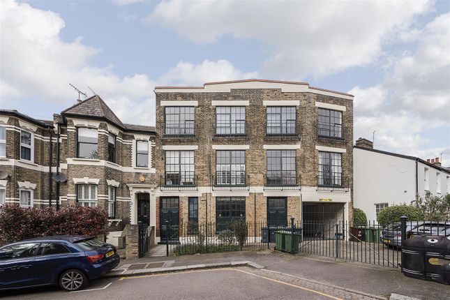Thumbnail Flat to rent in Croft House, St. Mary Road, London