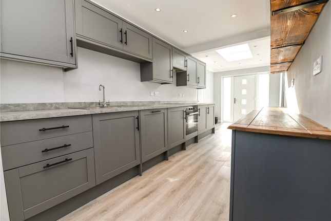 16, Everton Road, Lymington photo 2