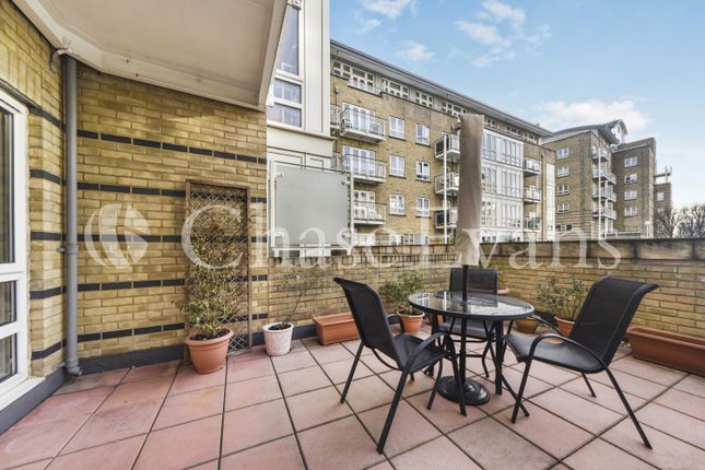 Thumbnail Flat for sale in St Davids Square, Isle Of Dogs, London