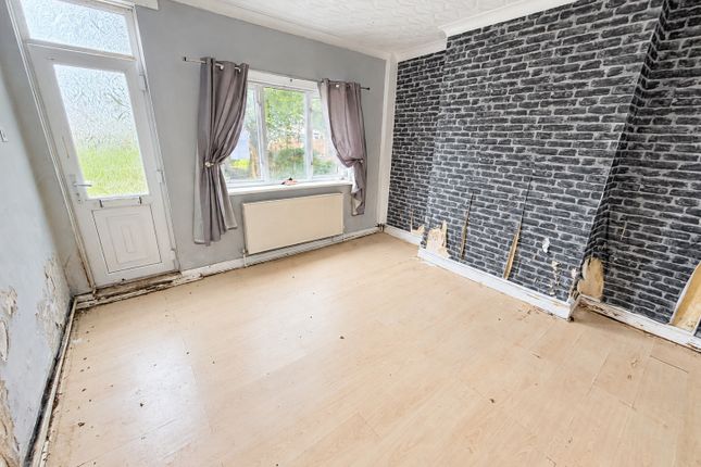 8, Emily Street, Pontefract photo 2