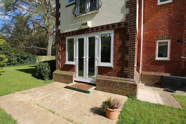 Thumbnail Flat for sale in Garlands Road, Leatherhead