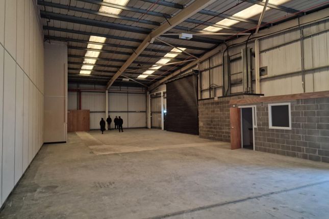 Light industrial to let in Dalton Lane, Keighley