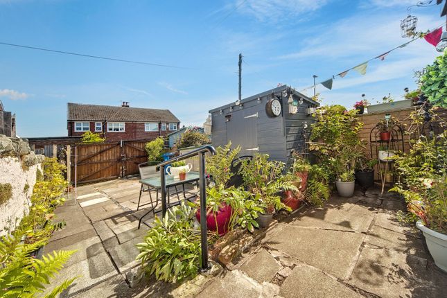 76 Tunstall Lane, Wigan photo 4