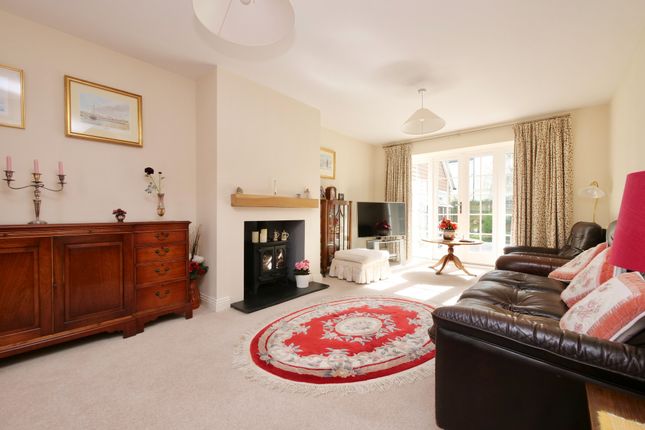 16 Bakers Field, Stalbridge, STURMINSTER NEWTON photo 3