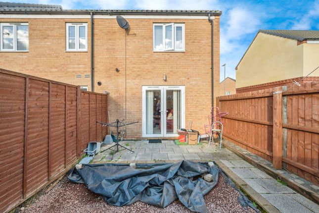 End terrace house for sale in Avocet Rise, Sprowston, Norwich