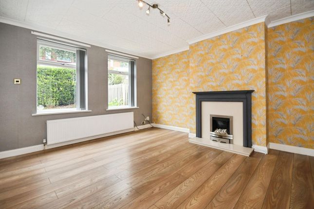 140, Southey Crescent, Sheffield photo 2