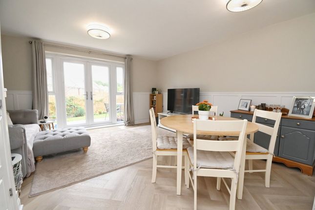 5, Dearne Hall Lane, Barnsley photo 3