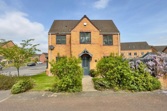 Thumbnail Link-detached house for sale in Eshlands Brook, Barnsley
