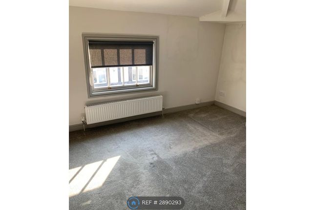 Flat, Church Street, Lutterworth photo 4