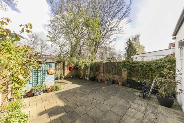 Property to rent in Ashbourne Road, Mitcham