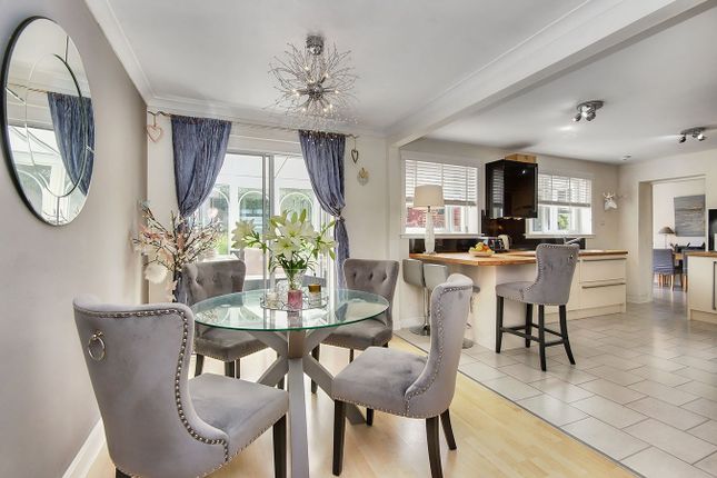 3-bed house on 15, Aikman Place, St Andrews, £392,000