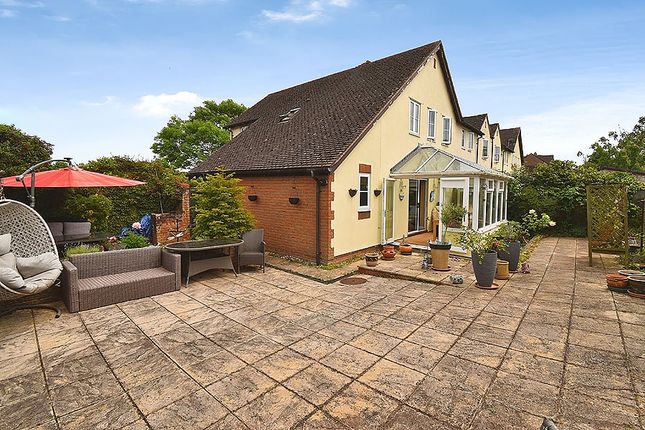 Oak Apple Cottage, 14, Holly Close, Exeter photo 4
