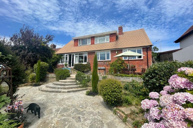 130, De la Warr Road, Bexhill-on-Sea photo 2