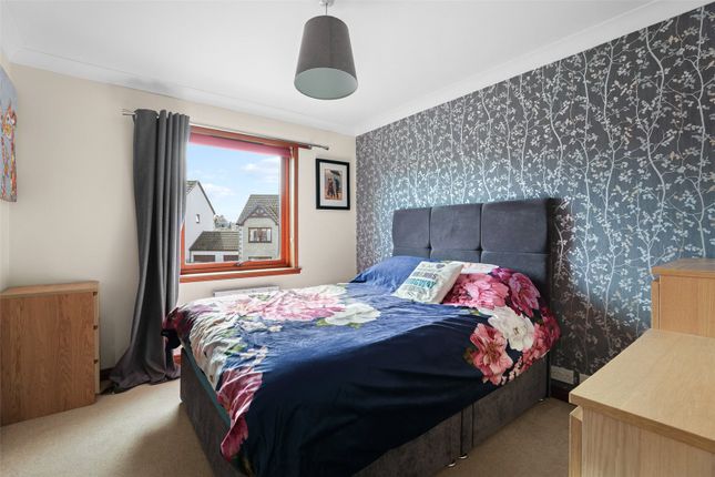 11, Hutchison Drive, Perth photo 4