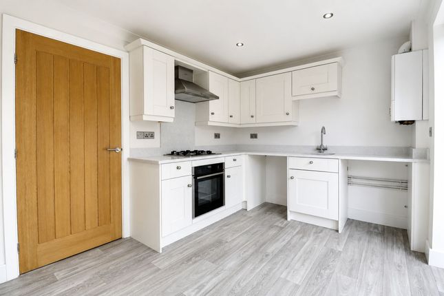 23 Wheat Lane, Brigg photo 3
