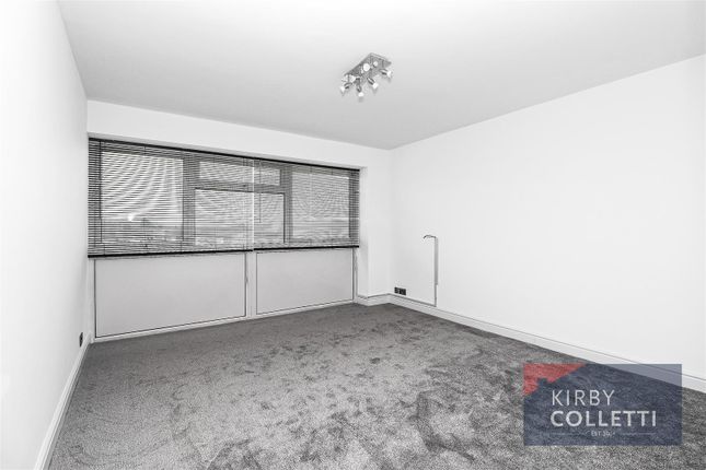 11 Crossbrook Court, Crossbrook Street, Cheshunt Waltham Cross photo 2