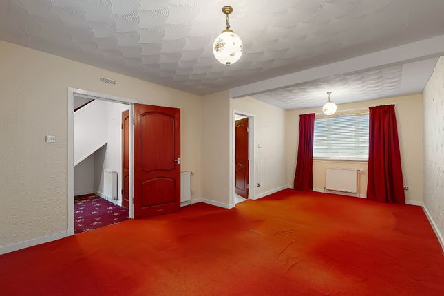 13 Divernia Way, Glasgow photo 4