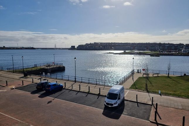 Thumbnail Flat for sale in Cei Tir Y Castell, Barry