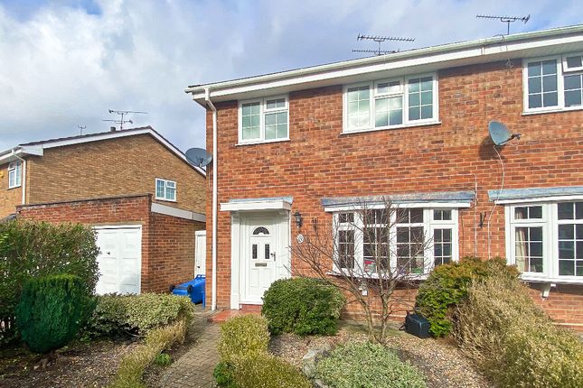 Semi-detached house to rent in Pennine Way, Farnborough