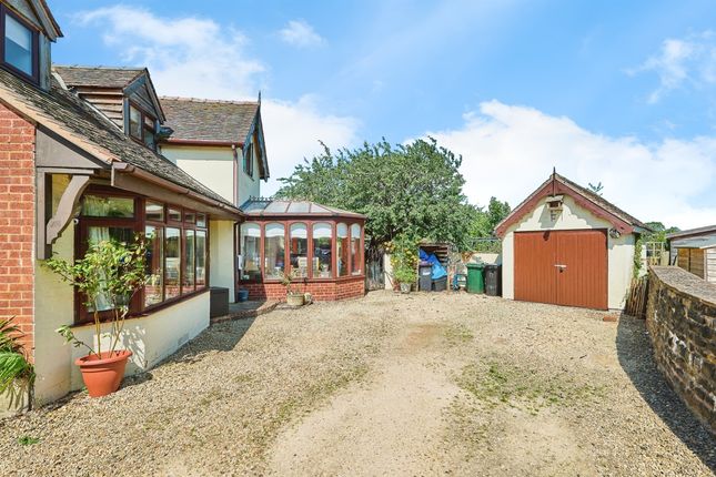 Thumbnail Detached house for sale in Mortimer Hill, Cleobury Mortimer, Kidderminster